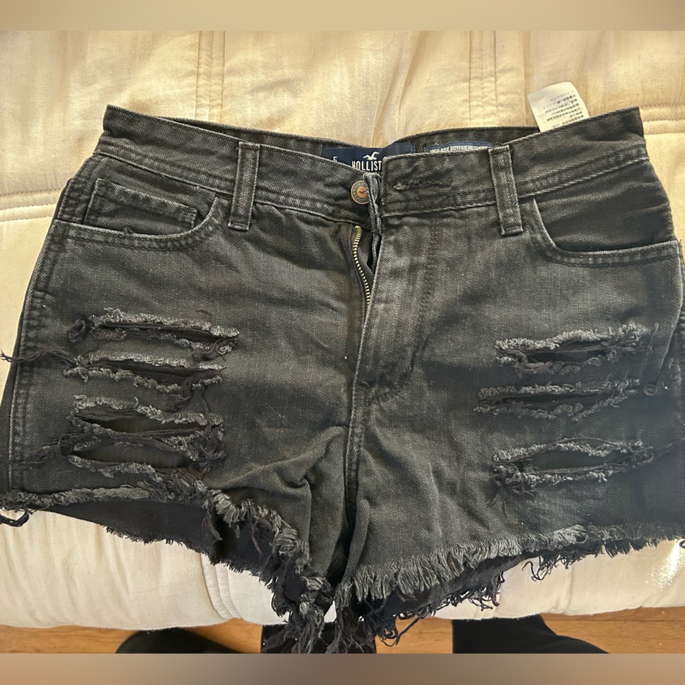 Hollister ripped shorts